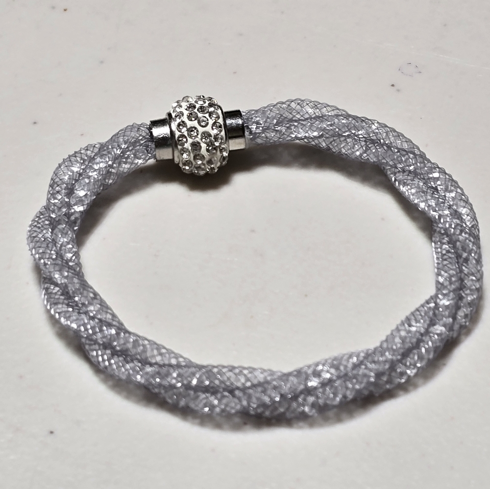 Triple Loop Stardust Mesh Disco Ball Magnetic Bracelet Lot 4